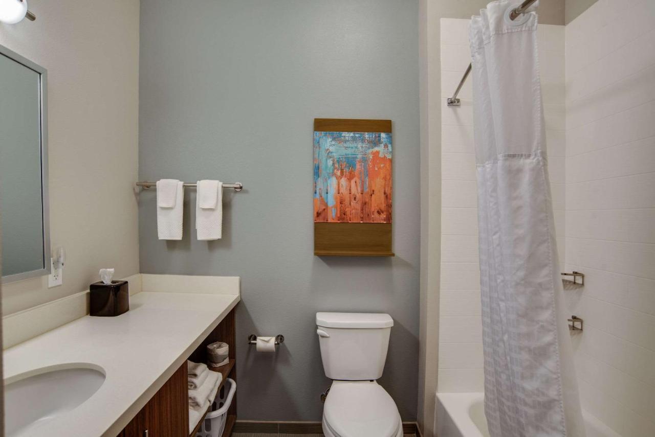 Mainstay Suites Carlisle - Harrisburg Екстериор снимка